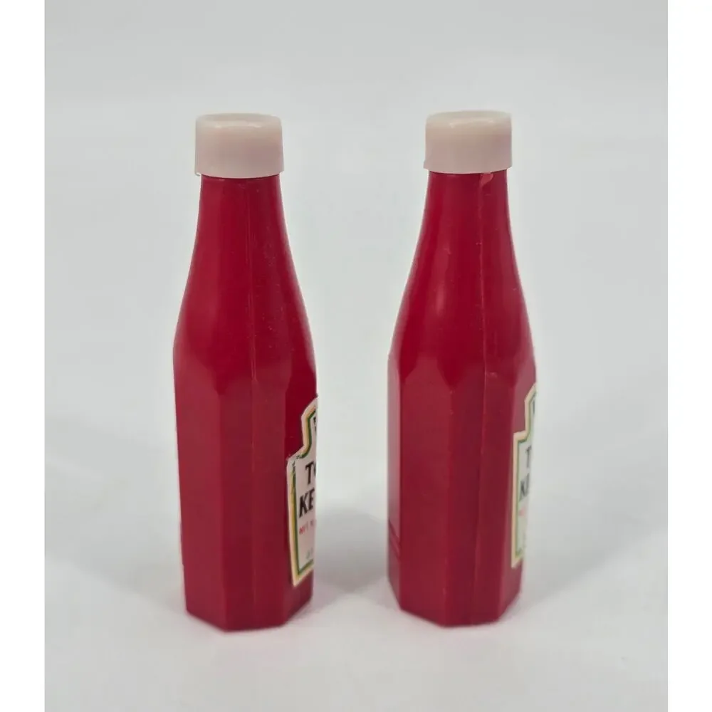 Vintage Heinz Salt & Pepper Shakers Tomato Ketchup Bottles Plastic Retro Kitchen
